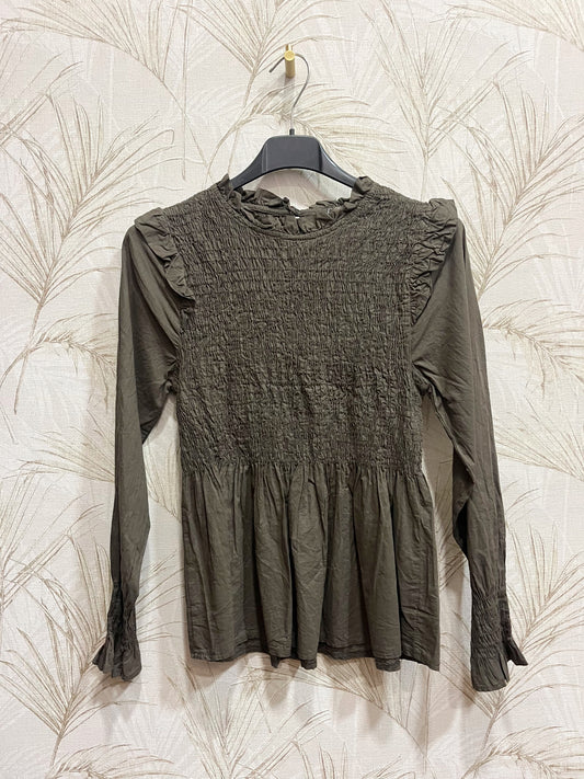 Blusa frunce marrón